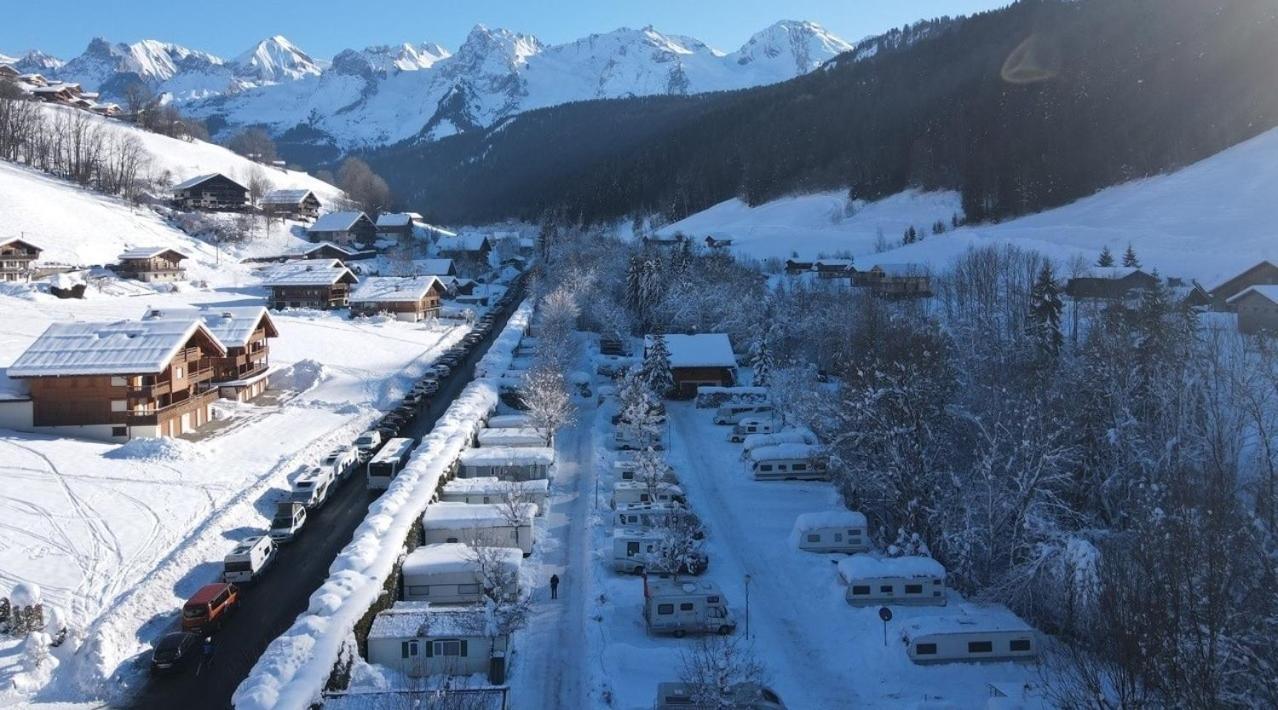Le Clos Du Pin Le Grand-Bornand Exterior foto